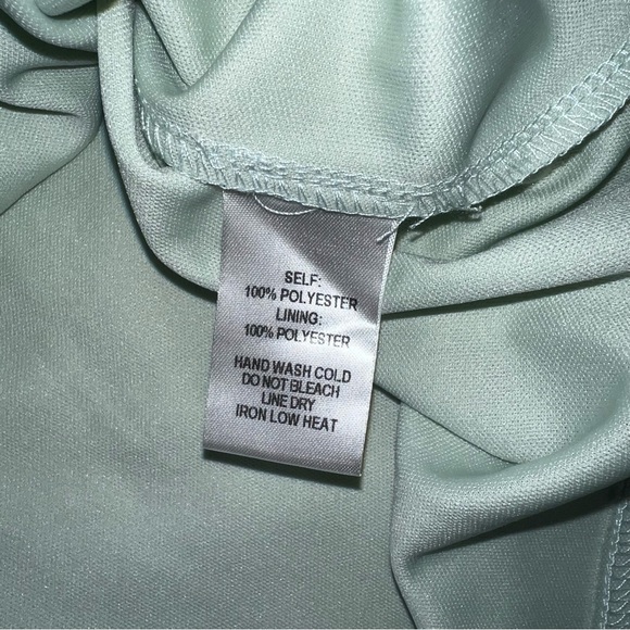 Lulu’s | Crysta Floral Embroidered Off the Shoulder Dress - Picture 6 of 7